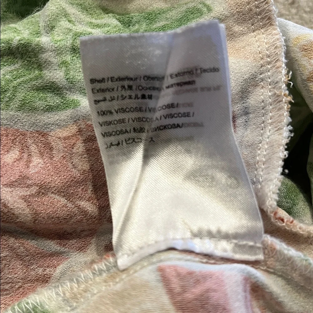 FARM Rio Anthropologie Mosaic Tapered Pants Green Tropical Size Small - Picture 13 of 13